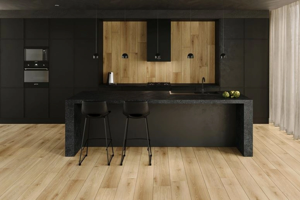 Honey Wood Tubądzin – ciepło naturalnego drewna w eleganckiej kuchni