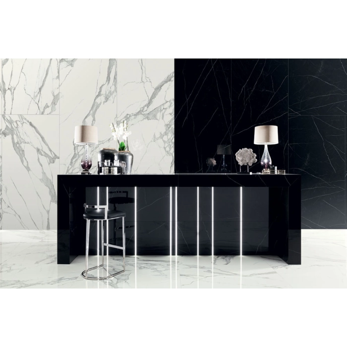 Tubądzin Maciej Zień Listwa ścienna Black pulpis 2 89,8x9,8x0,8